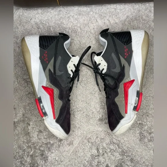 Jordan zoom discount 92 black cement